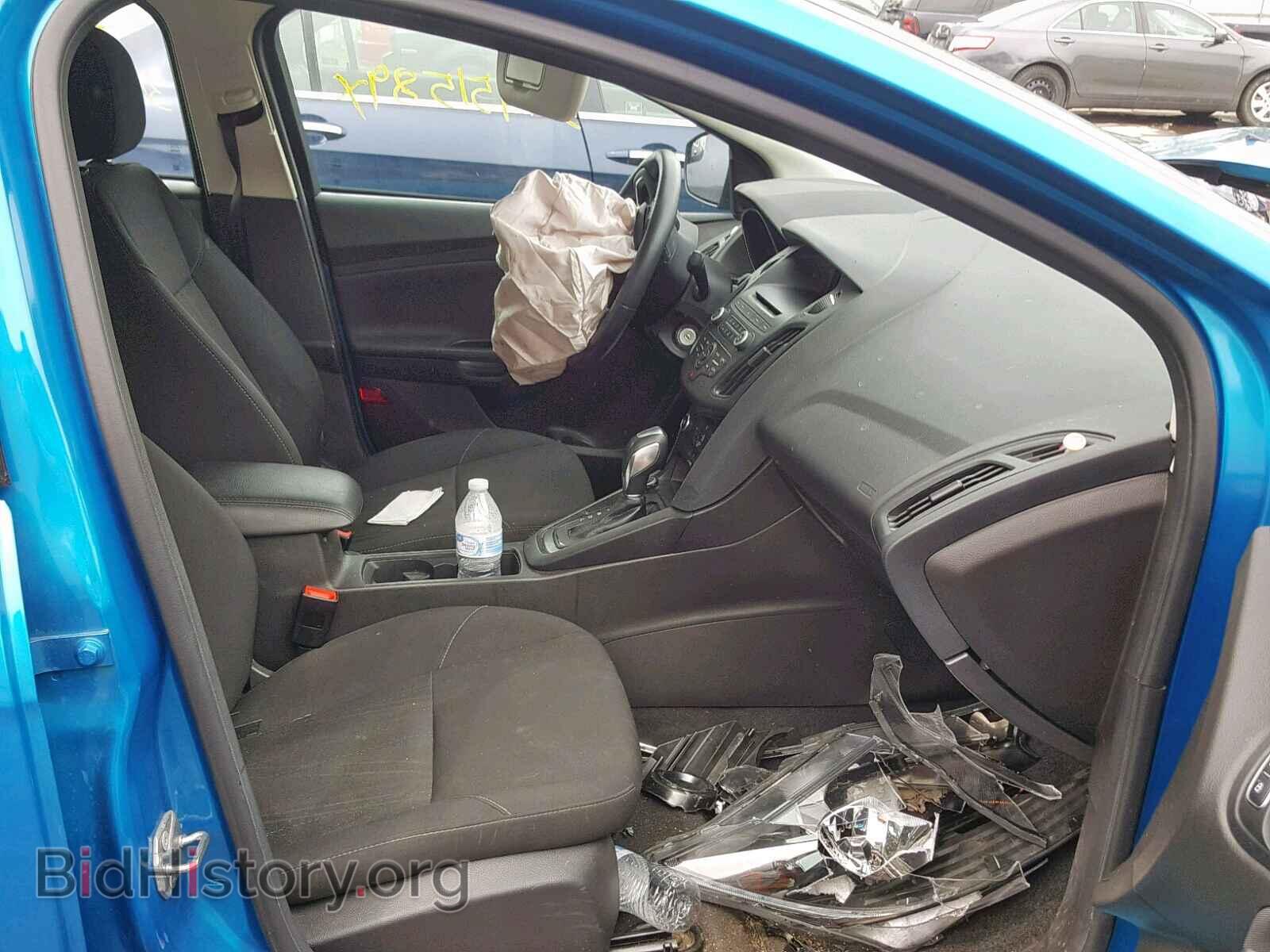2016 FORD FOCUS SE - VIN: 1FADP3F2XGL335899 - Фото 5