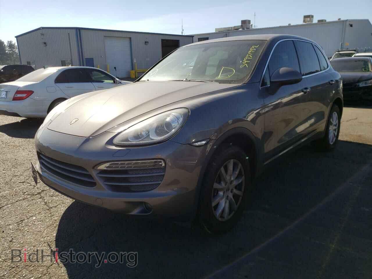 2011 PORSCHE CAYENNE - VIN: WP1AA2A22BLA01888 - Photo 2