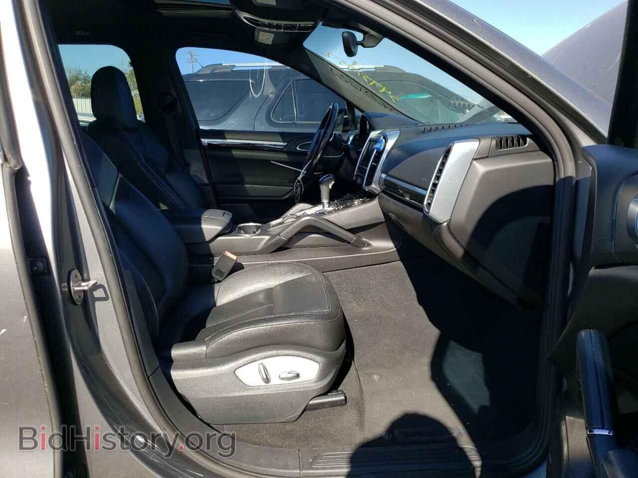 2011 PORSCHE CAYENNE - VIN: WP1AA2A22BLA01888 - Photo 5
