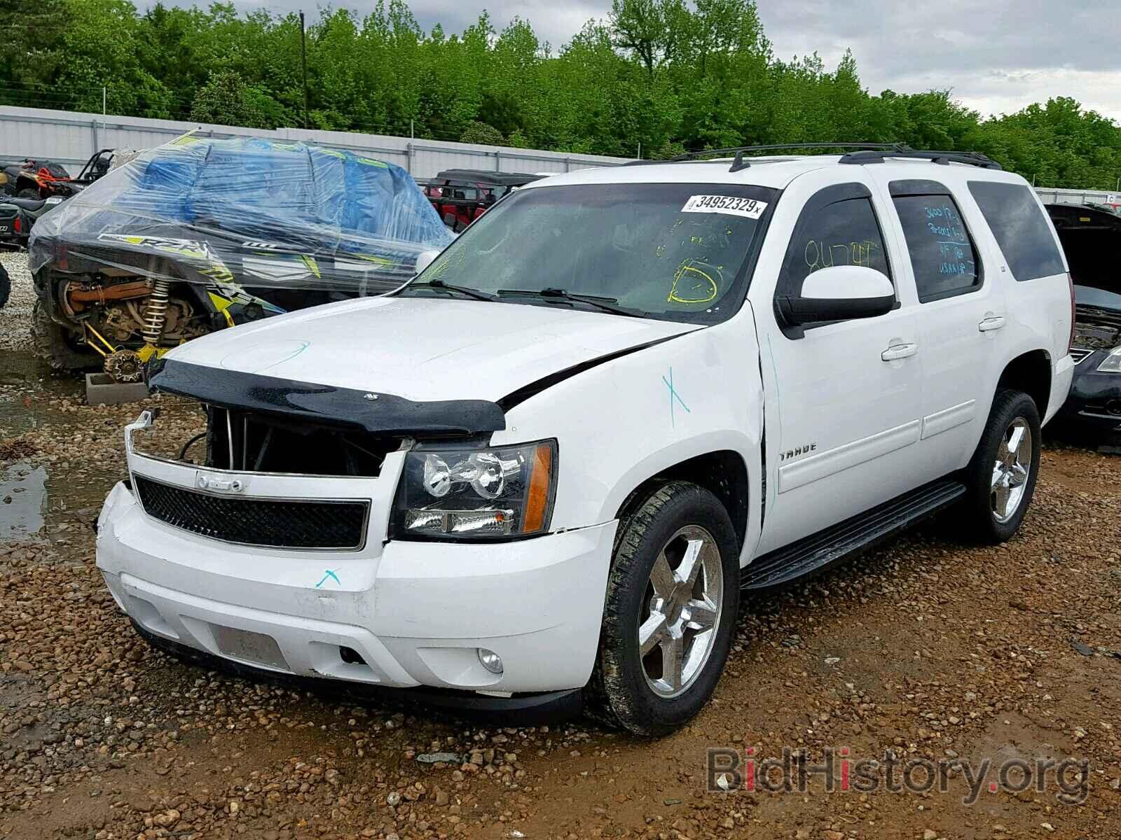 Photo 1GNSCBE05DR256809 - CHEVROLET TAHOE C150 2013