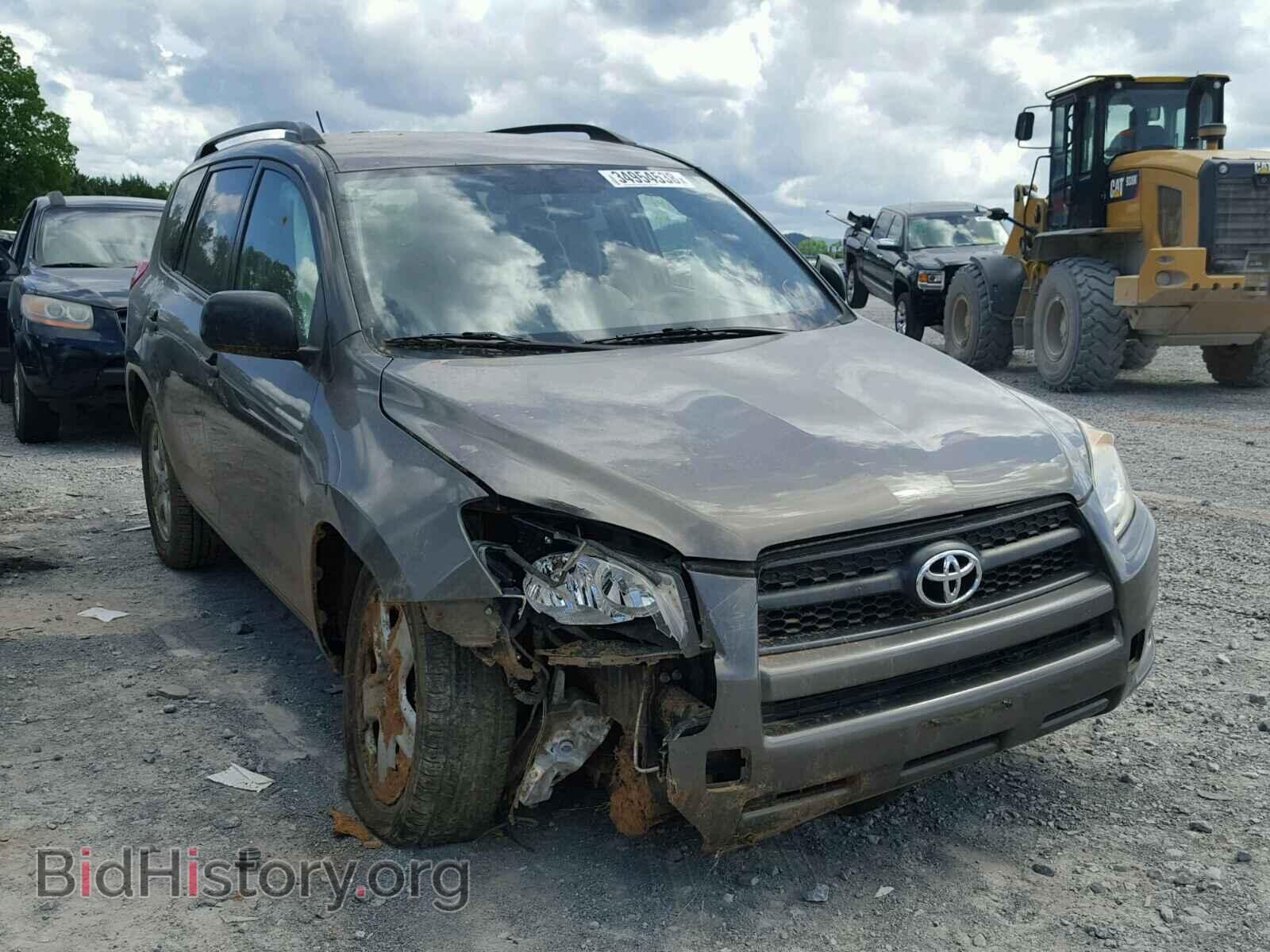 Фотография JTMZF4DV5BD031081 - TOYOTA RAV4 2011