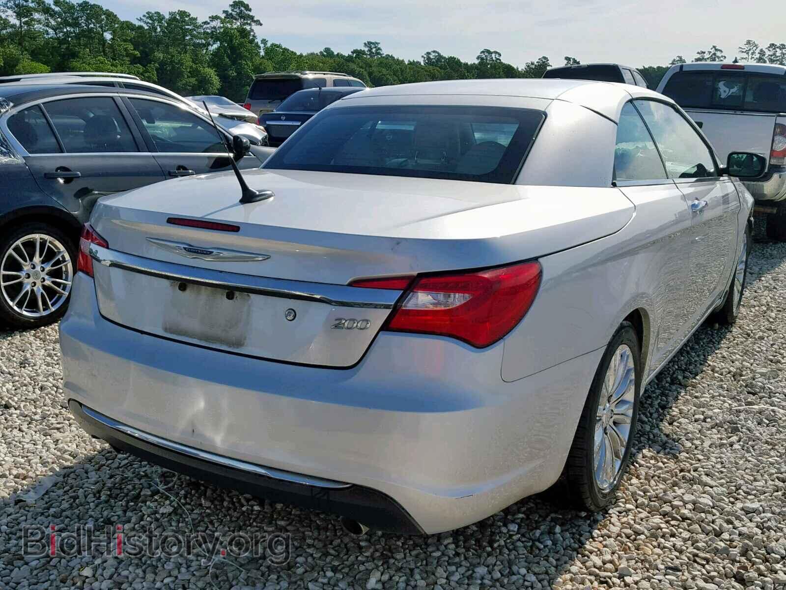 2011 CHRYSLER 200 - VIN: 1C3BC7EG4BN532179 - Фото 4