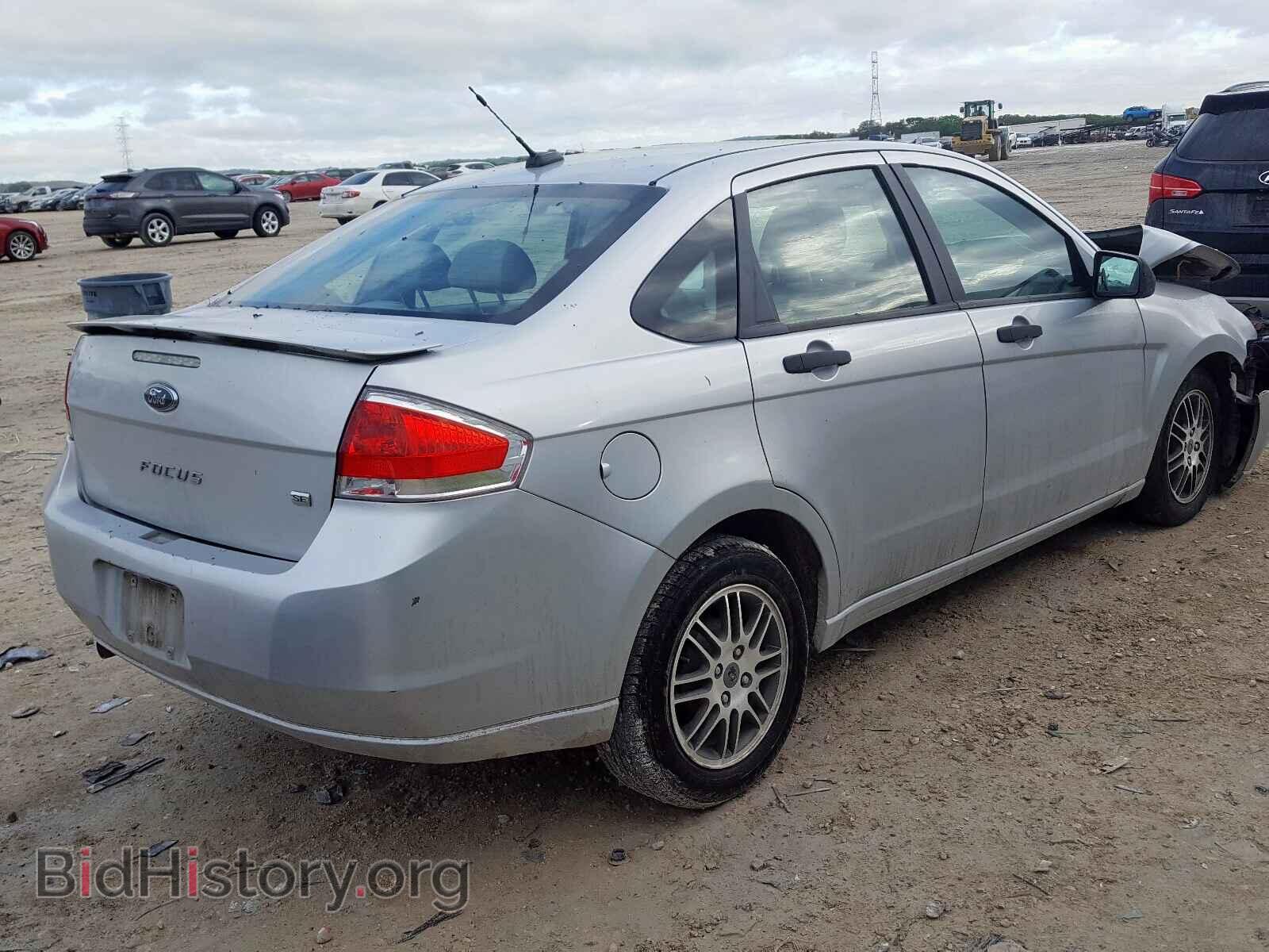 2010 FORD FOCUS - VIN: 1FAHP3FN1AW211568 - Фото 4