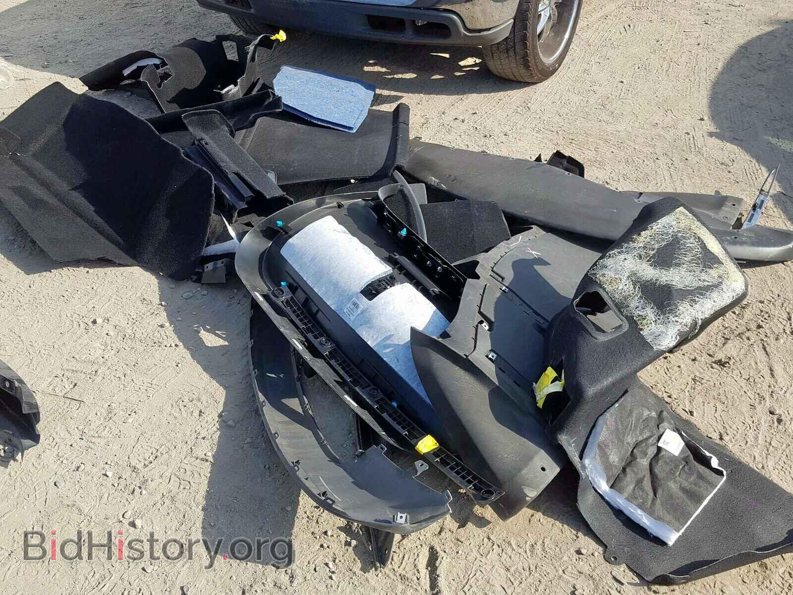 2015 TESLA MODEL S - VIN: 5YJSA1S12FF080512 - Photo 9