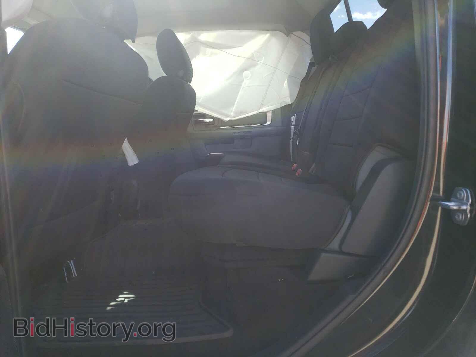 2017 RAM 1500 - VIN: 1C6RR6LT8HS769309 - Photo 6