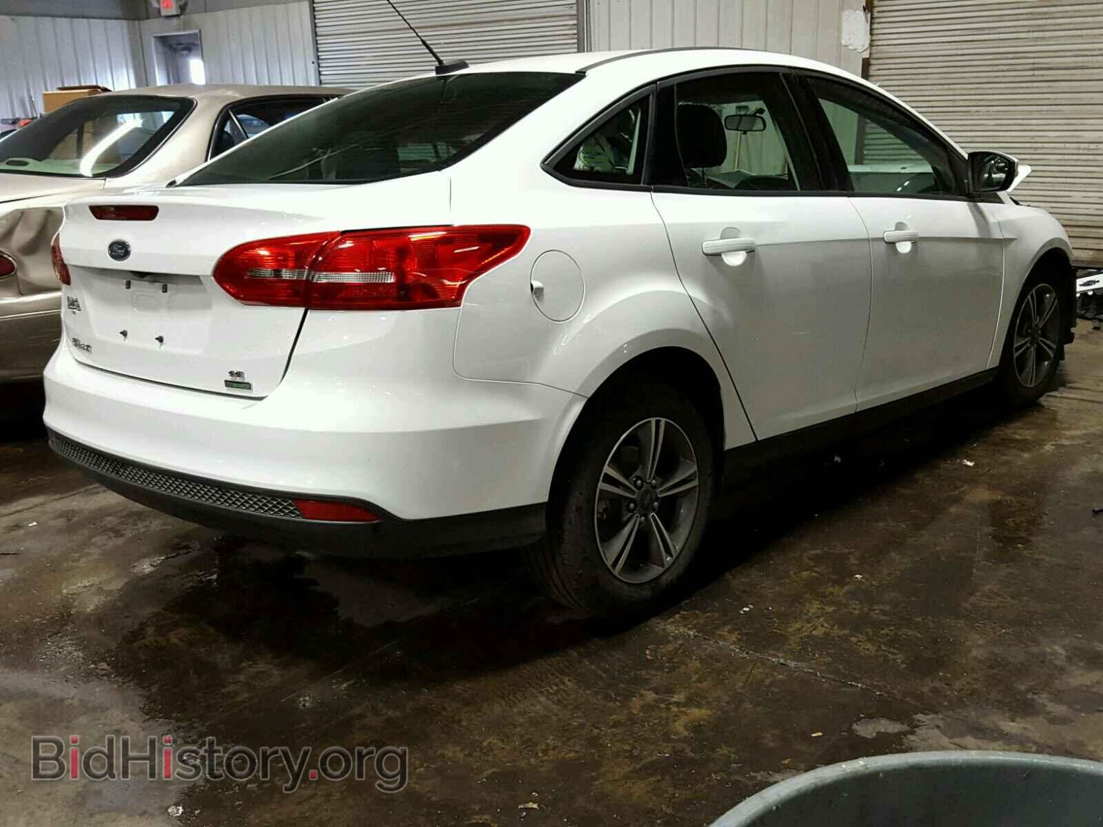 2017 FORD FOCUS - VIN: 1FADP3FE7HL295972 - Фото 4