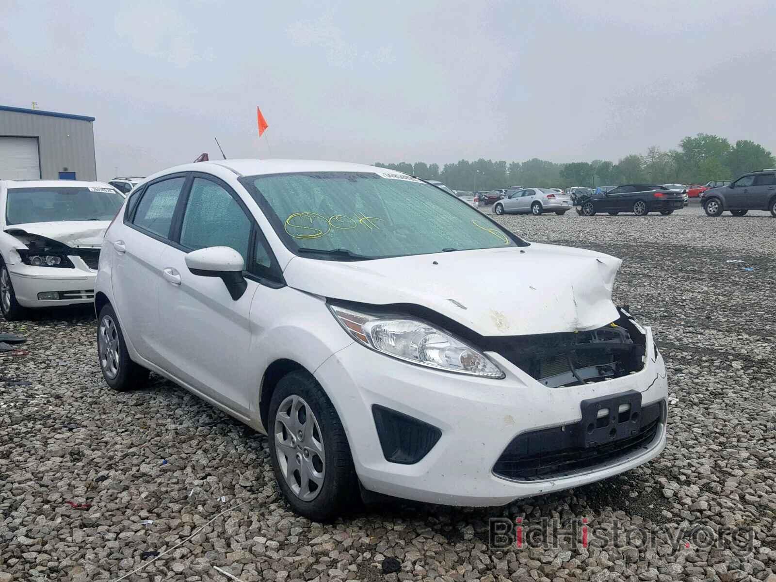 Photo 3FADP4TJXDM215323 - FORD FIESTA 2013