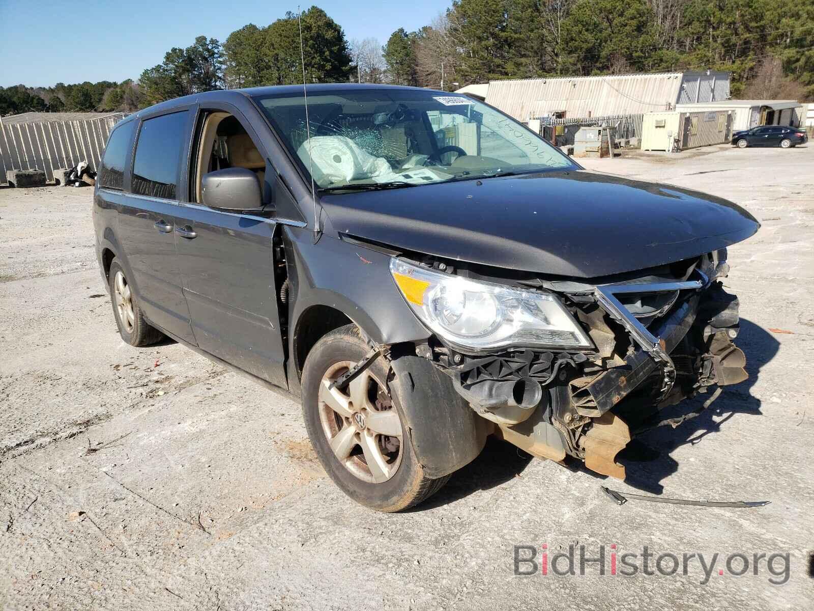 Photo 2V4RW3D12AR322999 - VOLKSWAGEN ROUTAN 2010