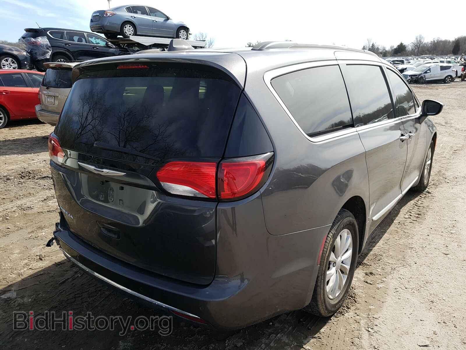 2017 CHRYSLER PACIFICA - VIN: 2C4RC1BG4HR753157 - Фото 4