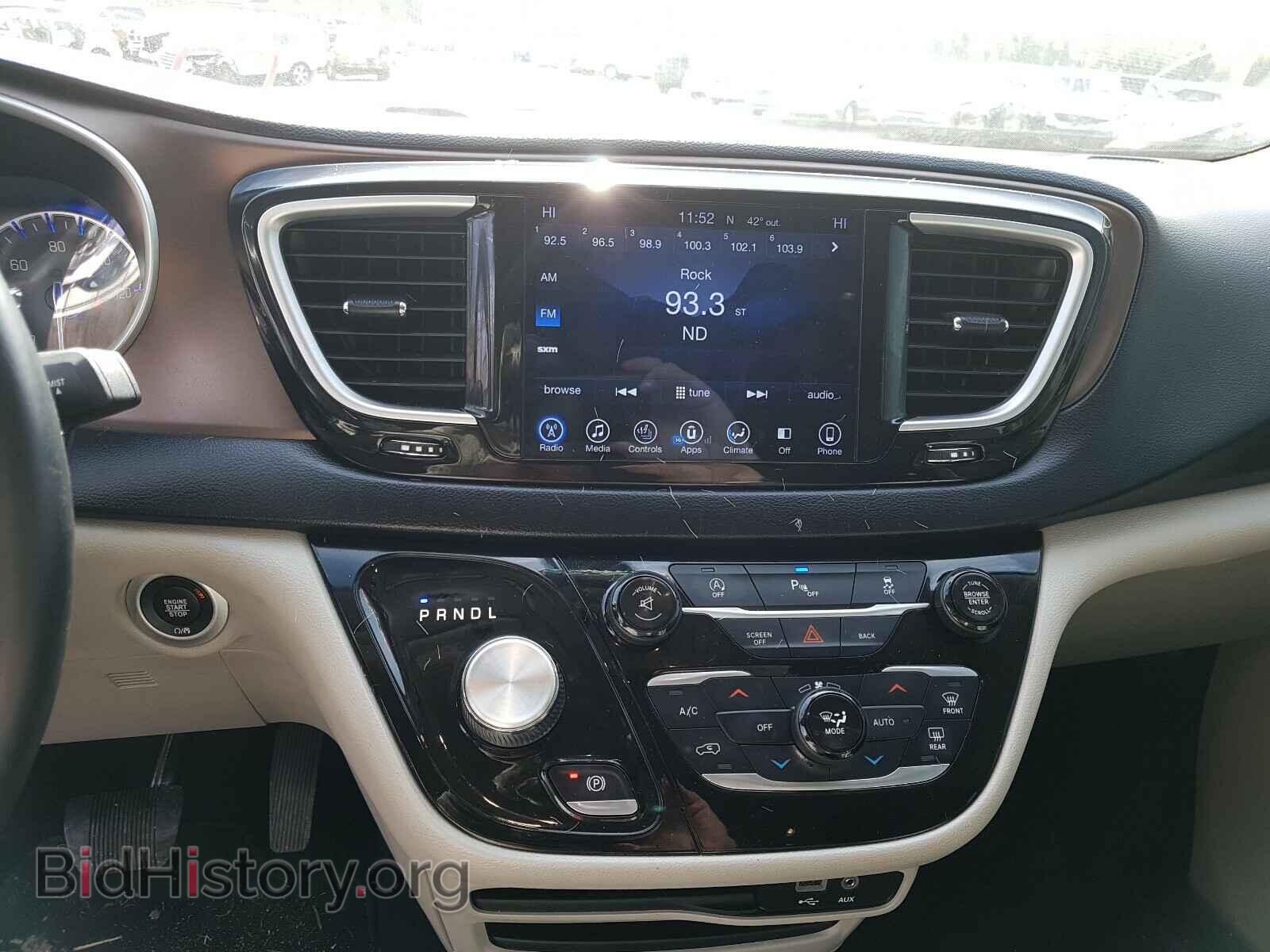 2017 CHRYSLER PACIFICA - VIN: 2C4RC1BG4HR753157 - Фото 9