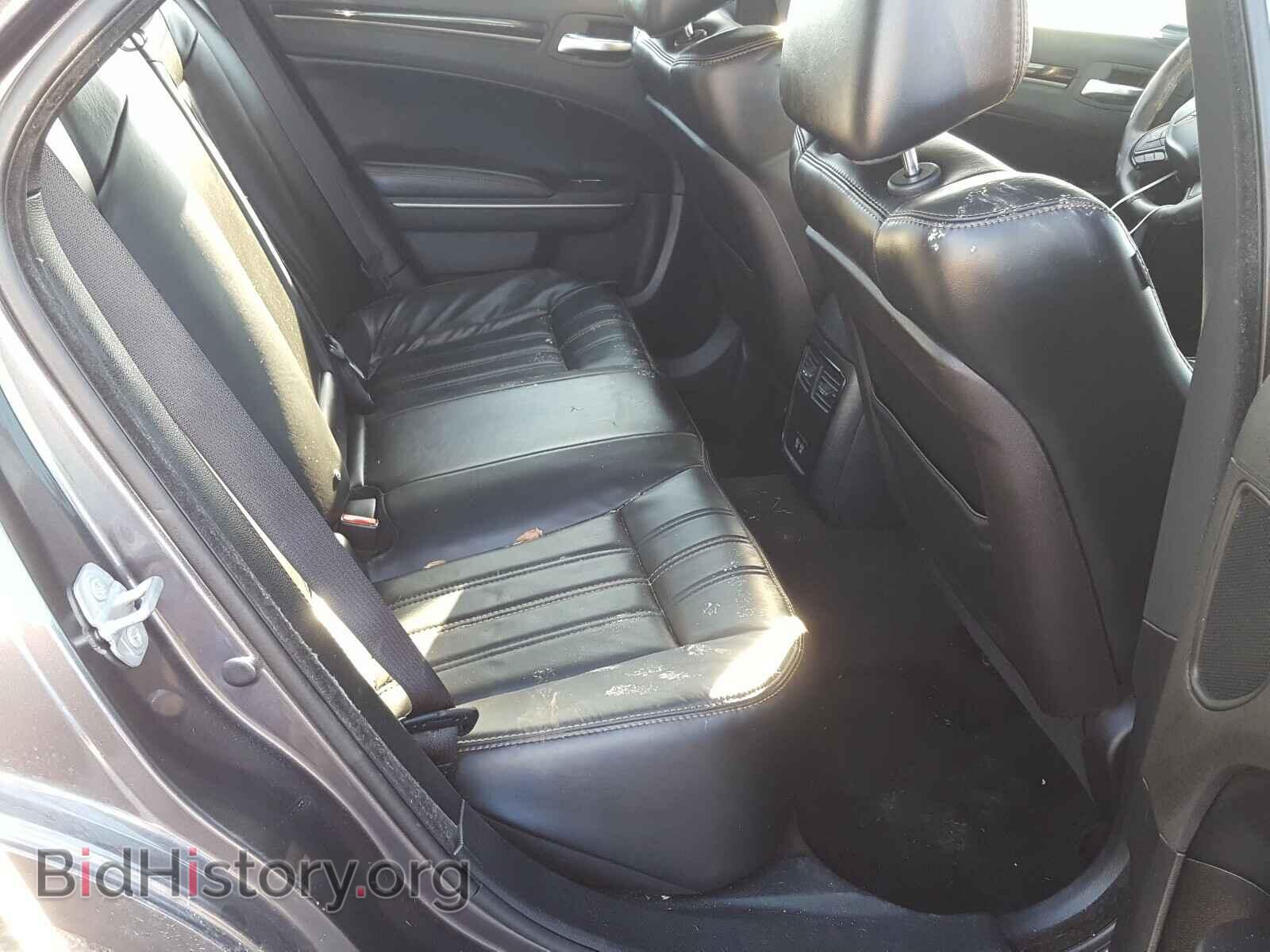 2016 CHRYSLER 300 - VIN: 2C3CCABG3GH273531 - Фото 6