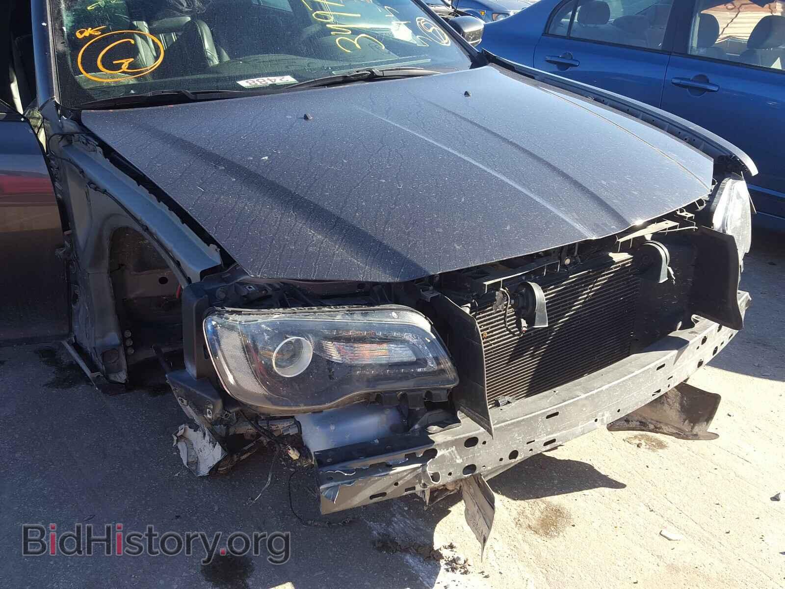 2016 CHRYSLER 300 - VIN: 2C3CCABG3GH273531 - Фото 9