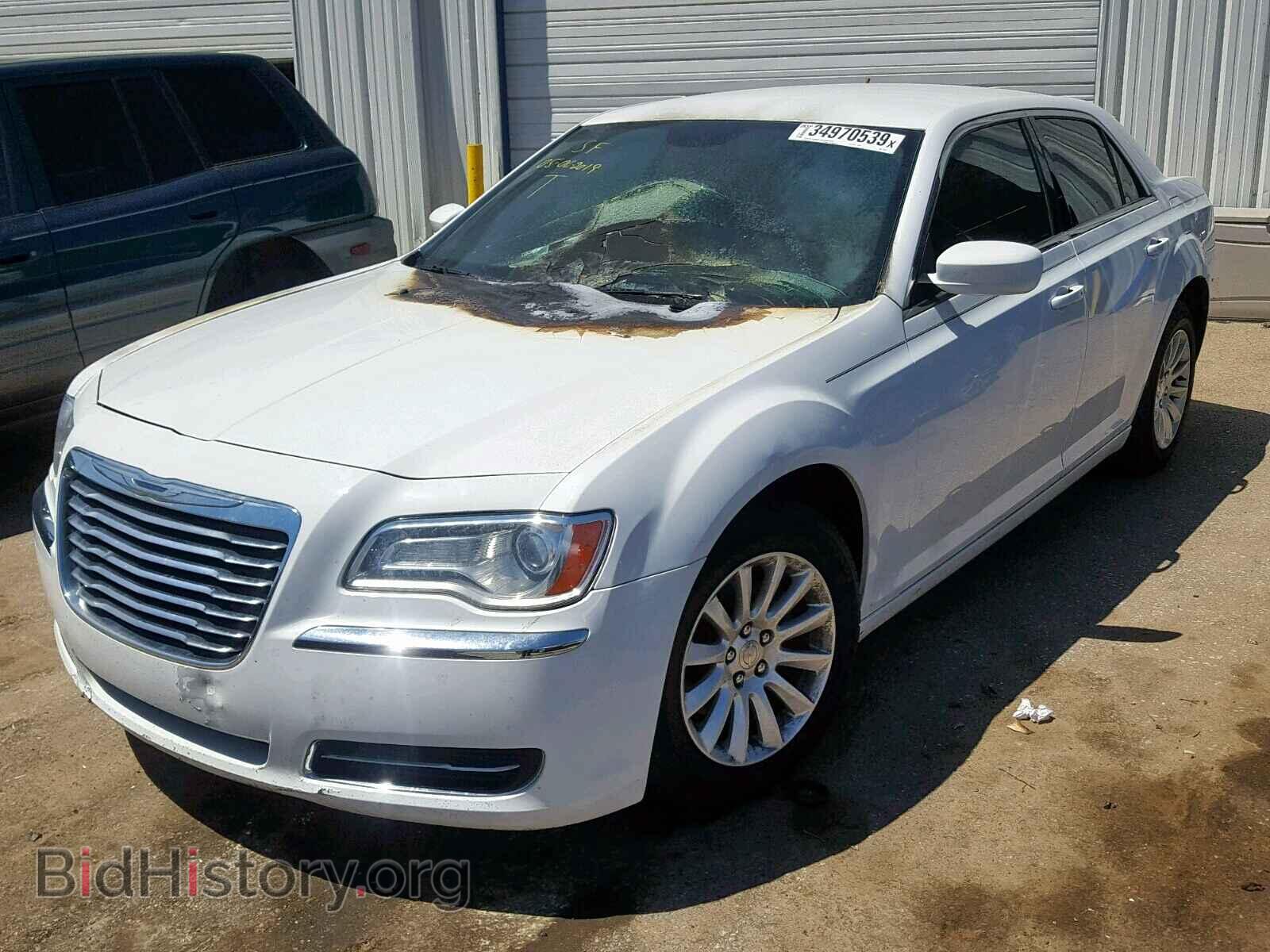 2014 CHRYSLER 300 - VIN: 2C3CCAAG9EH217771 - Фото 2