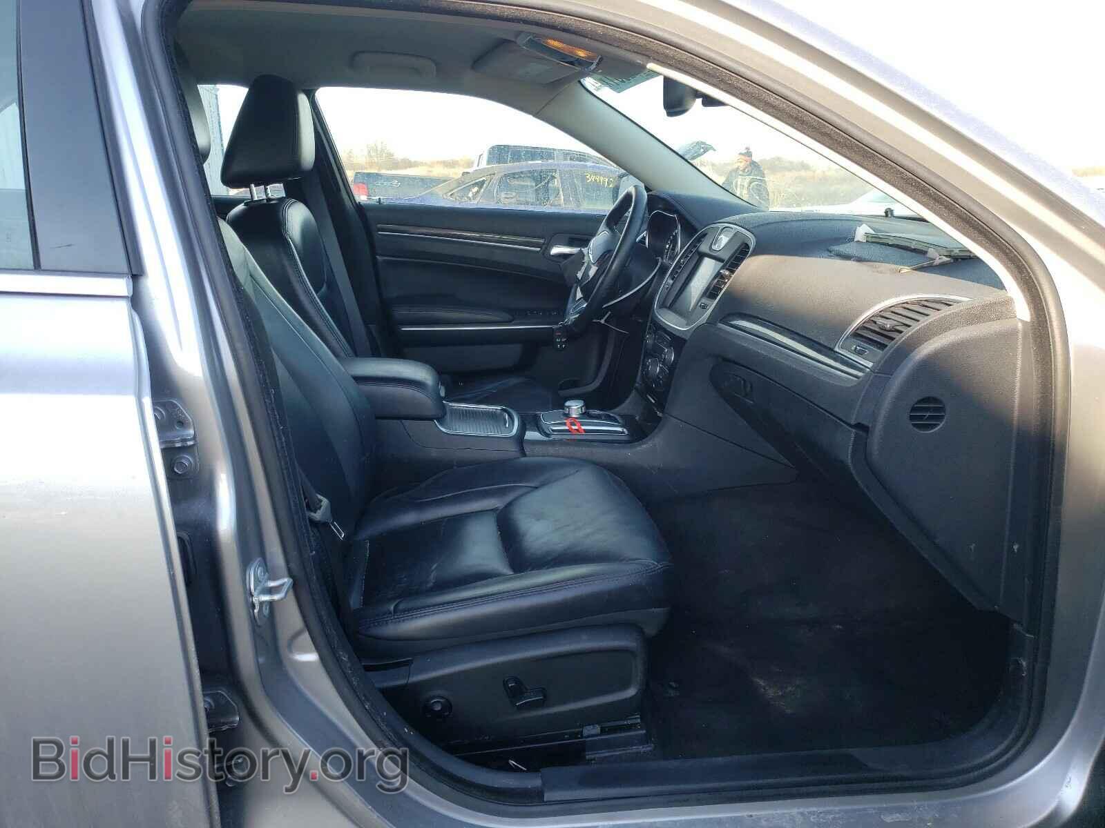 2016 CHRYSLER 300 - VIN: 2C3CCAAG8GH151474 - Фото 5