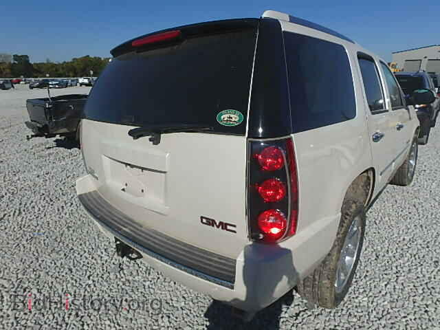 2014 GMC YUKON - VIN: 1GKS2EEF8ER111108 - Фото 4