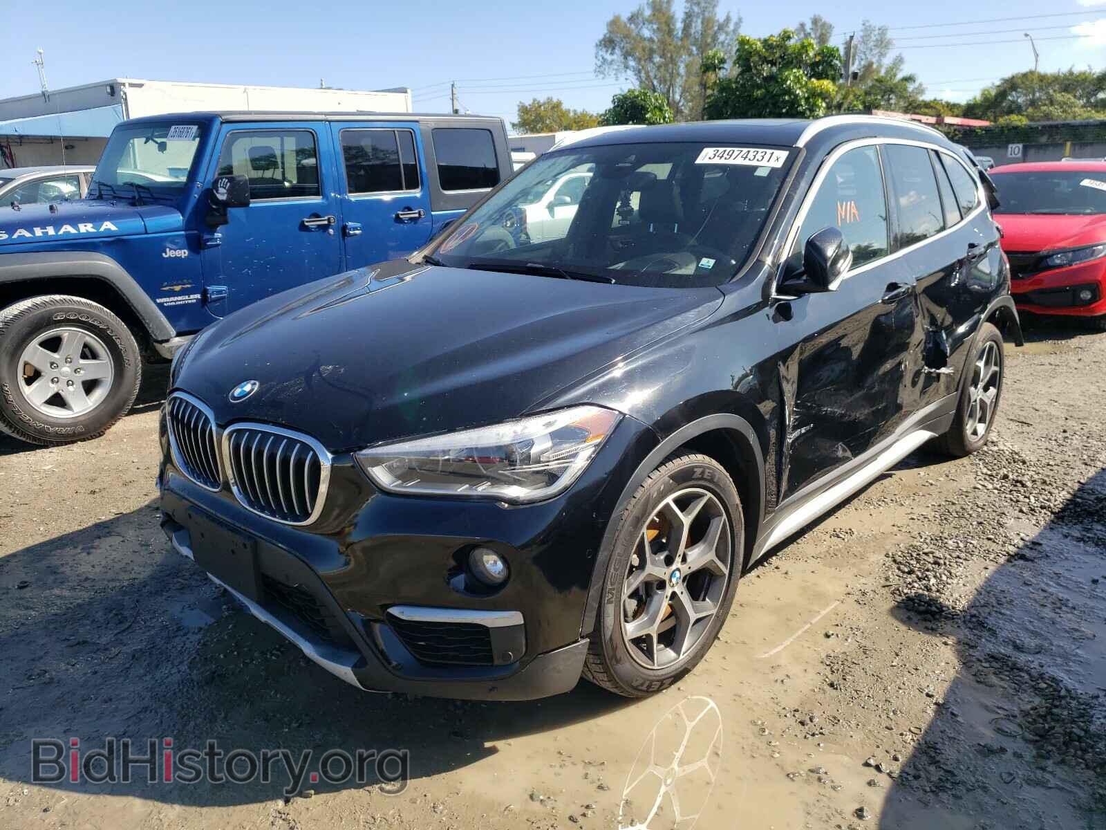 2016 BMW X1 - VIN: WBXHT3C3XGP883613 - Фото 2