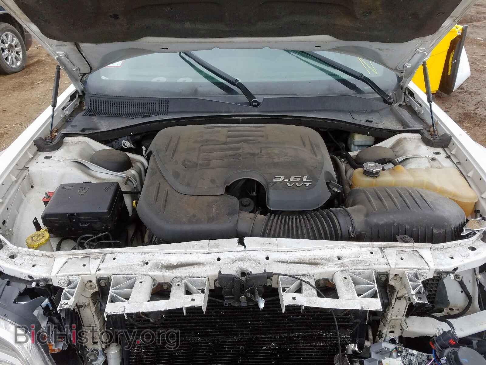 2012 CHRYSLER 300 - VIN: 2C3CCAAG1CH117841 - Фото 7