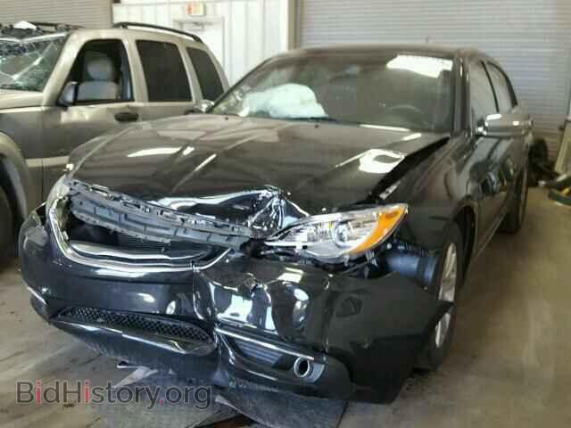 2013 CHRYSLER 200 - VIN: 1C3CCBCG5DN649895 - Фото 2
