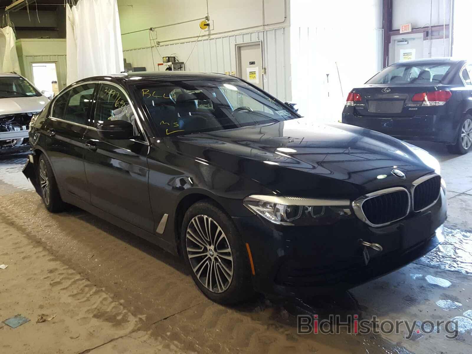 Фотография WBAJA7C57KG912066 - BMW 5 SERIES 2019