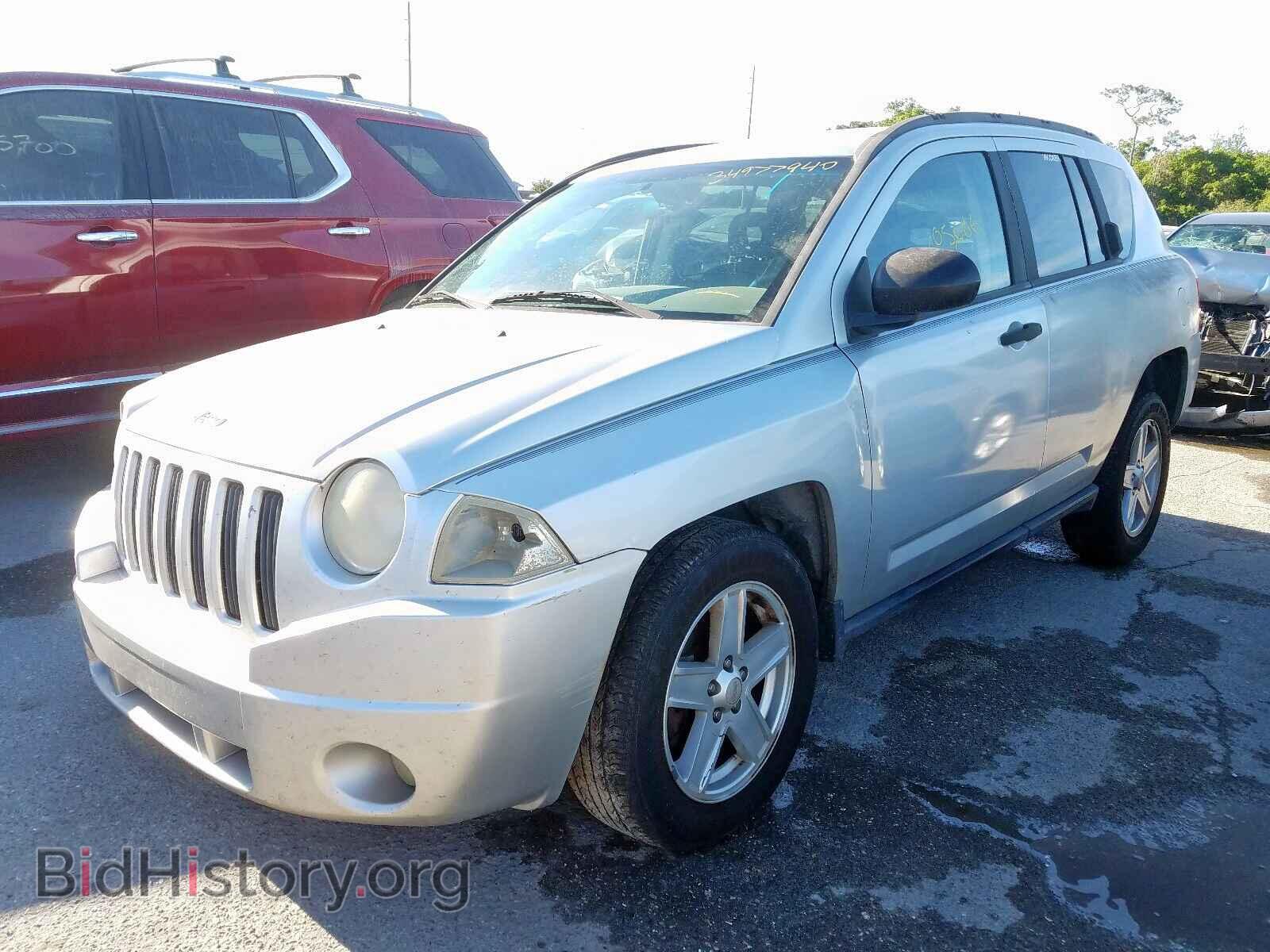 2007 JEEP COMPASS - VIN: 1J8FT47W87D420670 - Фото 2