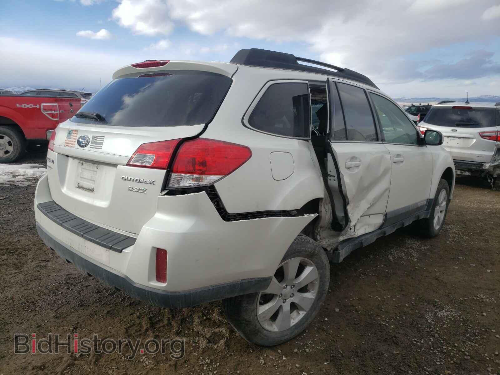 2011 SUBARU OUTBACK - VIN: 4S4BRBGCXB3346290 - Фото 4