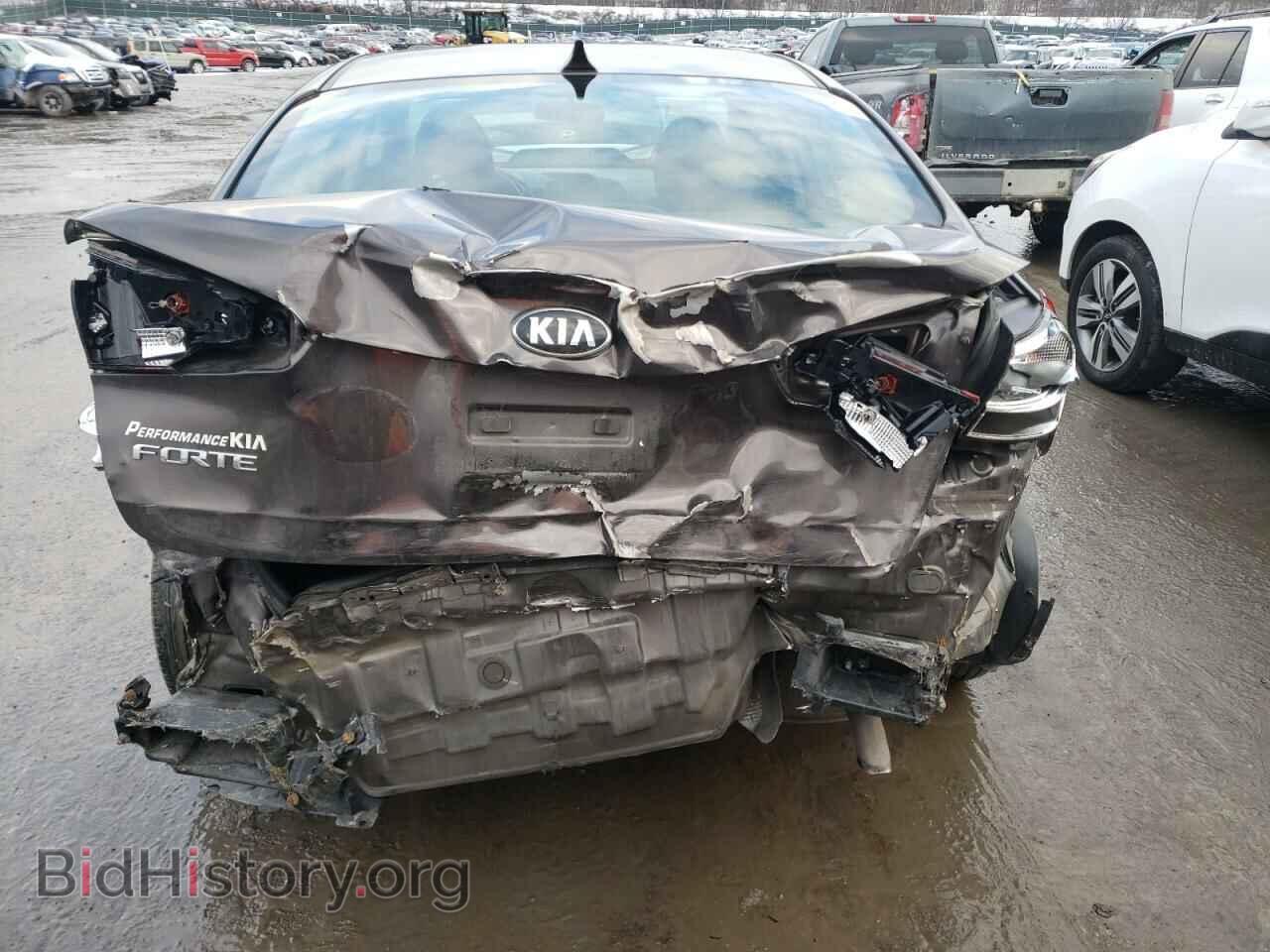 2017 KIA FORTE - VIN: 3KPFK4A79HE150327 - Фото 9