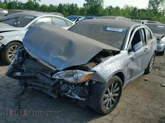 2013 CHRYSLER 200 - VIN: 1C3CCBBB6DN579491 - Фото 2