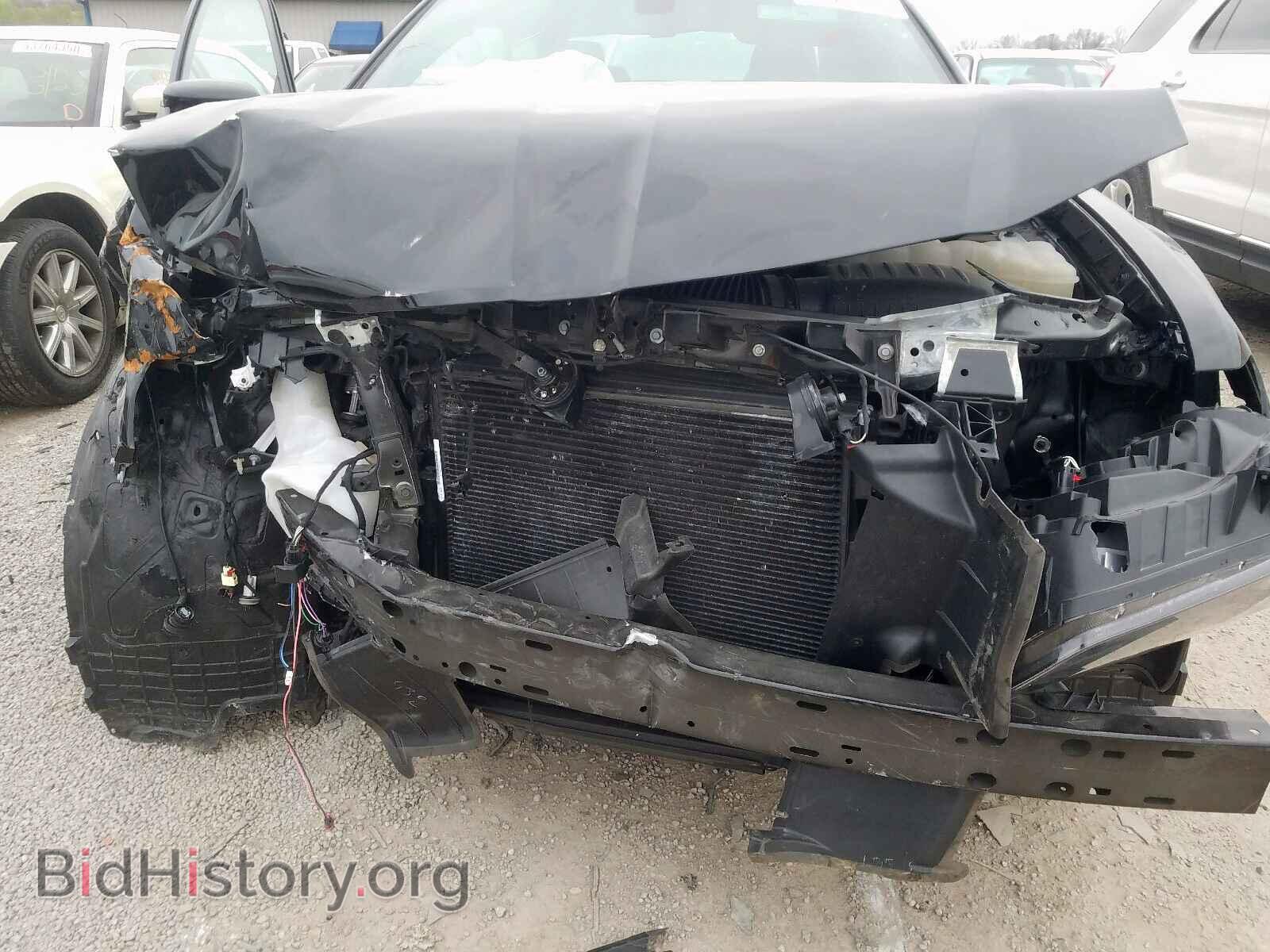 2019 CHRYSLER 300 - VIN: 2C3CCAGG7KH648399 - Фото 9