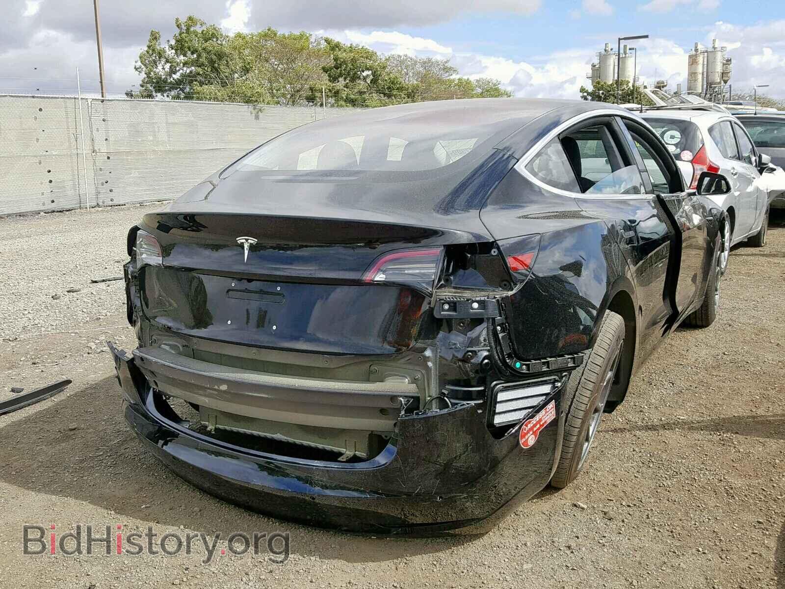 2018 TESLA MODEL 3 - VIN: 5YJ3E1EA7JF041637 - Photo 4