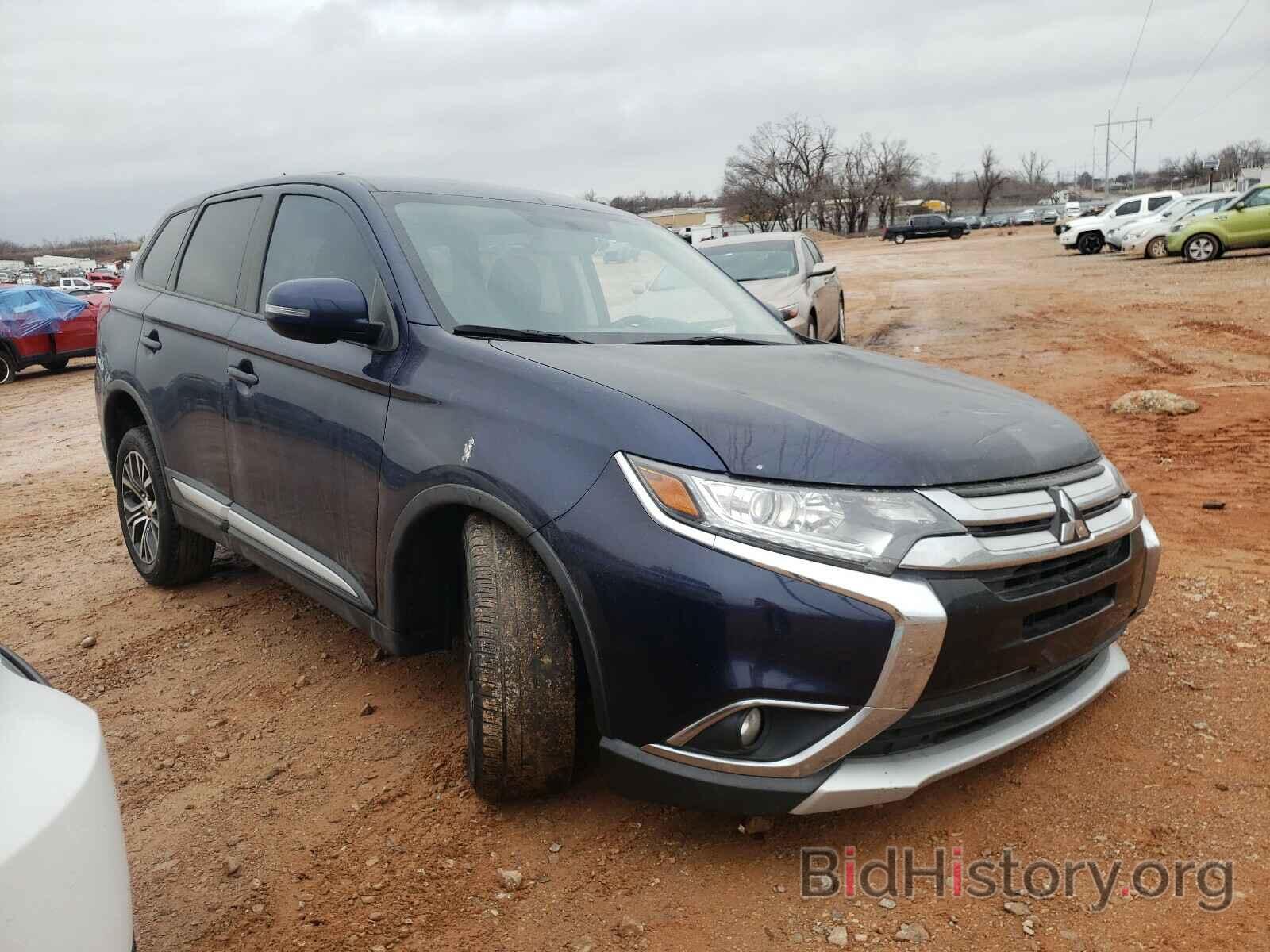 Photo JA4AD3A3XGZ011011 - MITSUBISHI OUTLANDER 2016