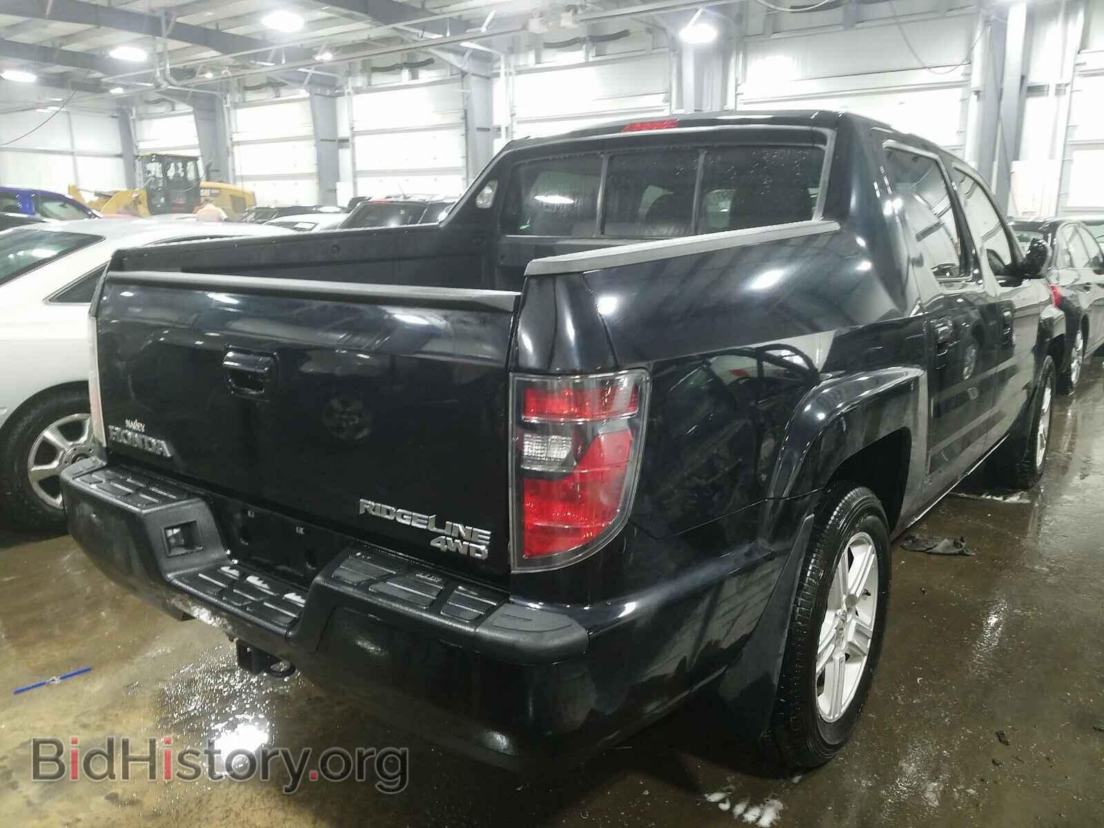 2013 HONDA RIDGELINE - VIN: 5FPYK1F57DB013378 - Фото 4