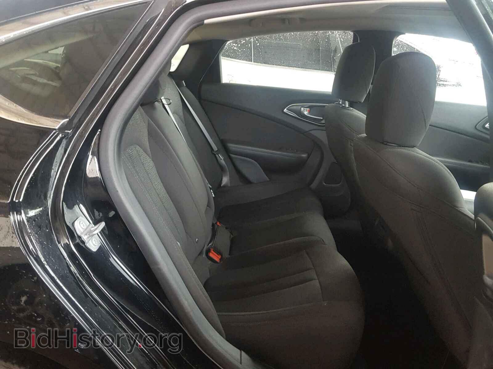 2016 CHRYSLER 200 - VIN: 1C3CCCAG5GN121478 - Фото 6