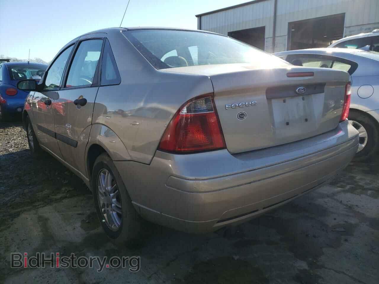 2007 FORD FOCUS - VIN: 1FAFP34N67W347780 - Фото 3