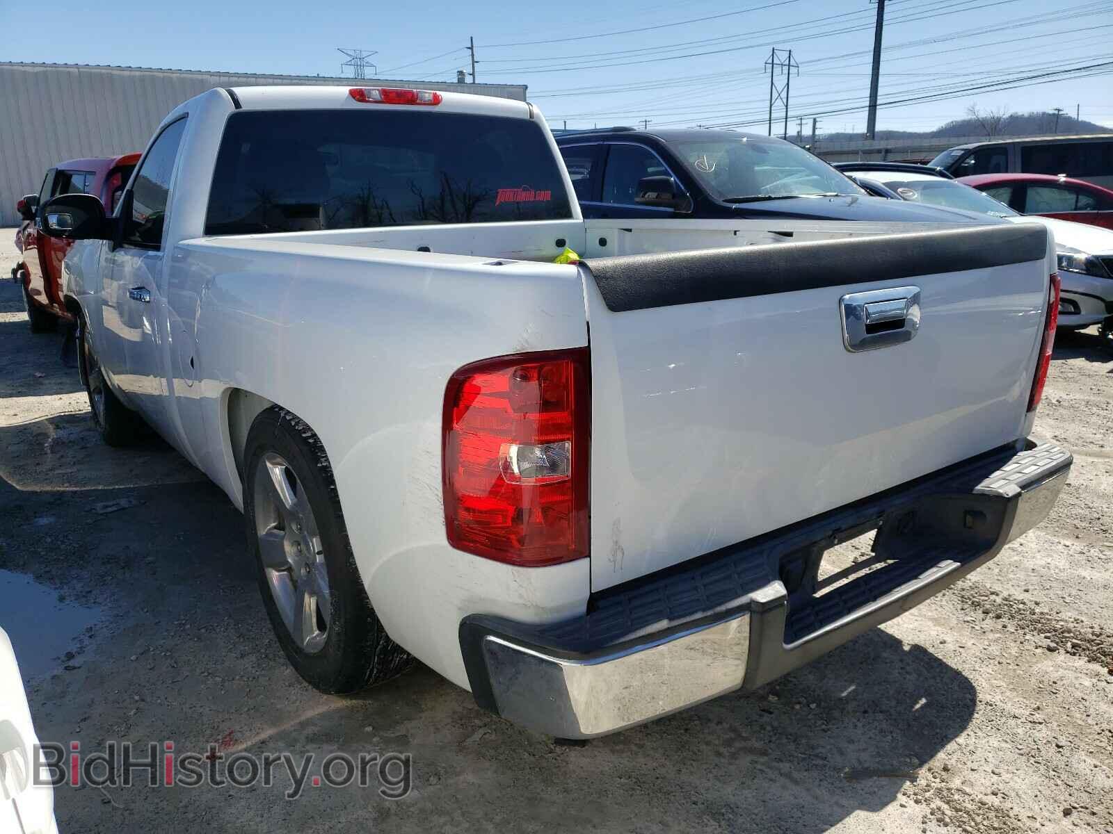 2011 CHEVROLET SILVERADO - VIN: 1GCNCPEX5BZ225749 - Фото 3