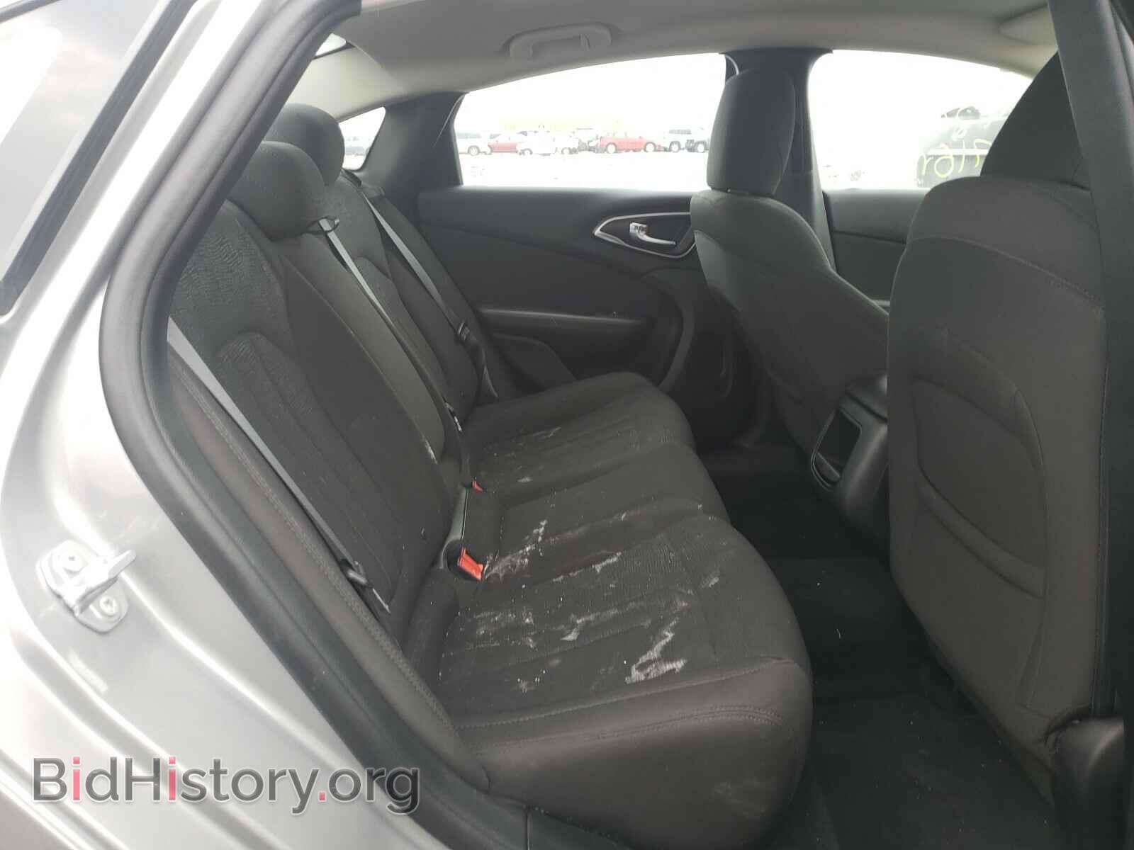 2017 CHRYSLER 200 - VIN: 1C3CCCFB5HN504643 - Фото 6