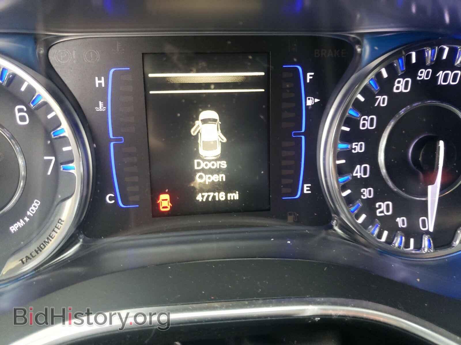 2017 CHRYSLER 200 - VIN: 1C3CCCFB5HN504643 - Фото 8