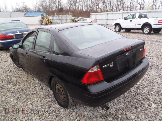2005 FORD FOCUS - VIN: 1FAFP34N75W296951 - Фото 3