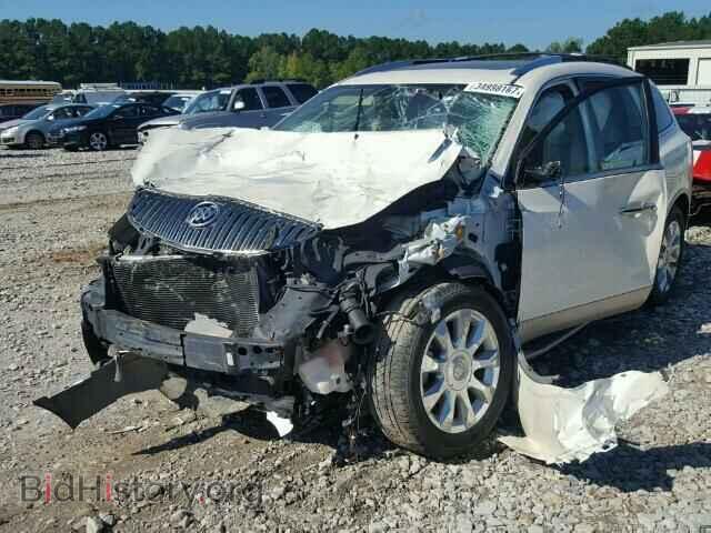 2010 BUICK ENCLAVE - VIN: 5GALVCED8AJ183270 - Photo 2