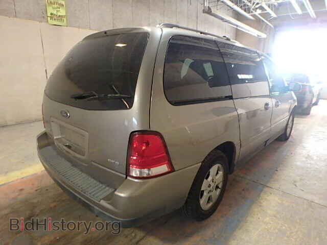 2005 FORD FREESTAR - VIN: 2FMZA57645BA44841 - Фото 4