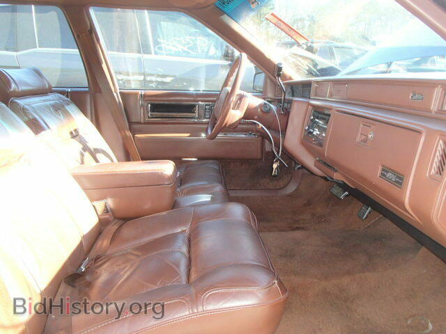 1990 CADILLAC DEVILLE - VIN: 1G6CD5338L4350822 - Photo 5