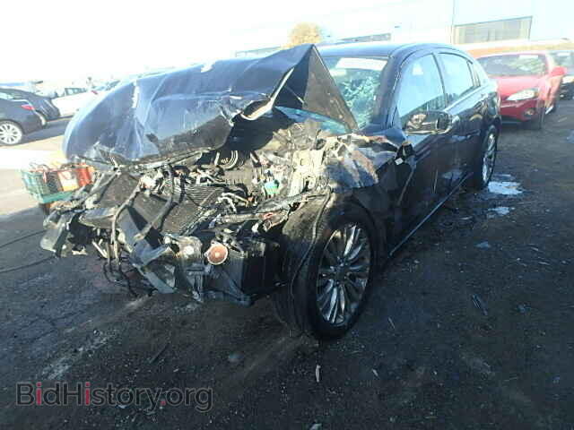 2011 CHRYSLER 200 - VIN: 1C3BC2FG3BN518565 - Фото 2