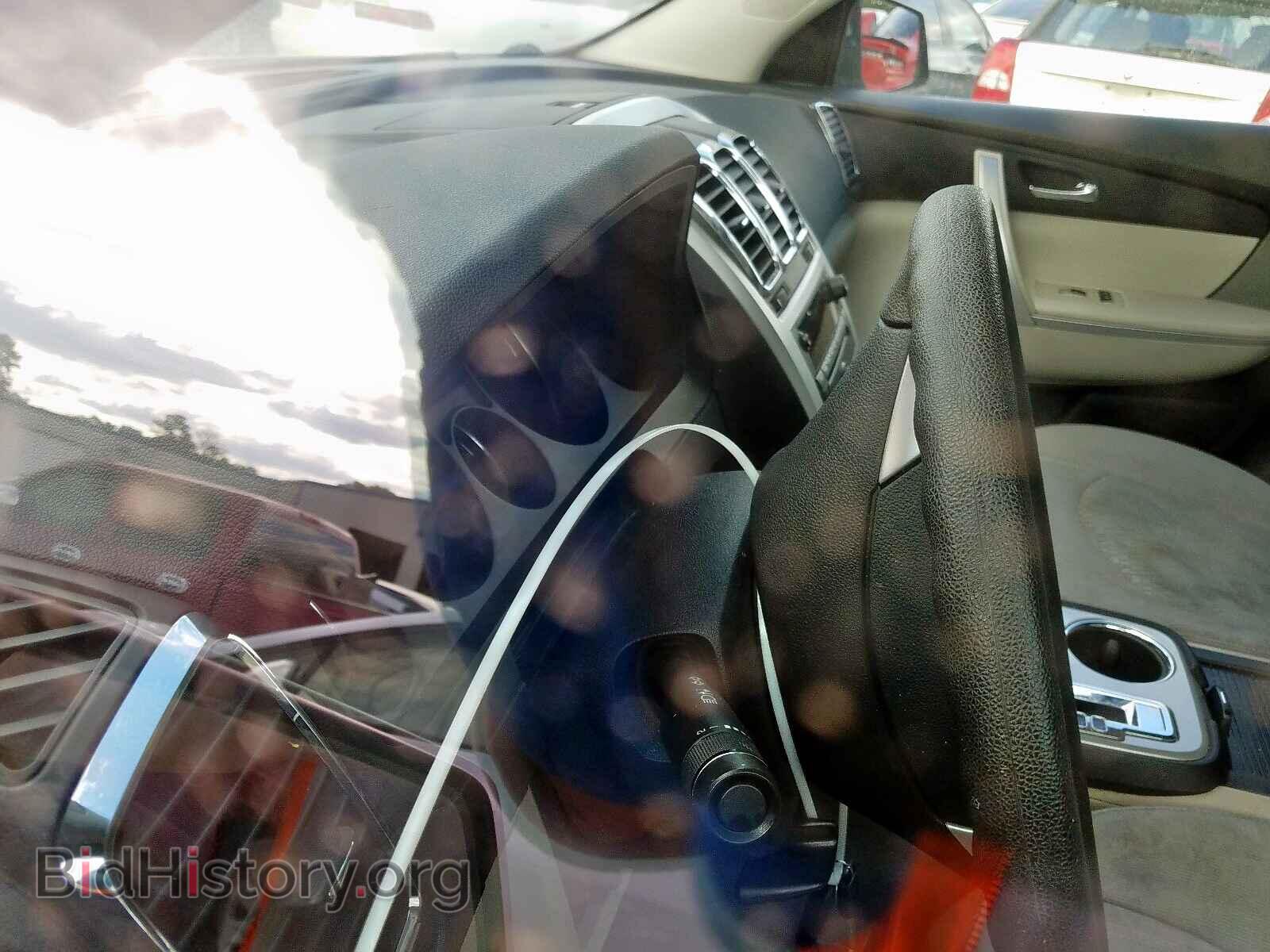 2011 GMC ACADIA - VIN: 1GKKRNED1BJ411240 - Фото 8
