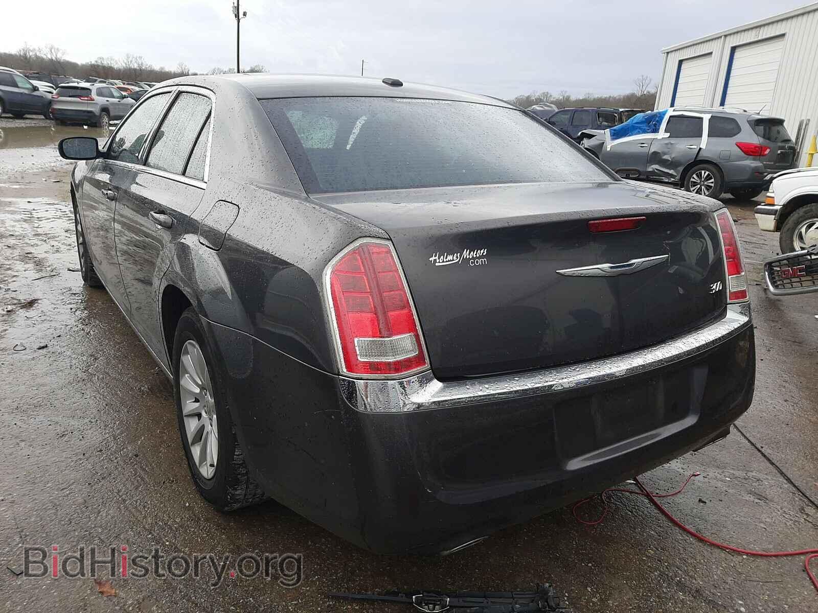 2013 CHRYSLER 300 - VIN: 2C3CCAAG0DH564985 - Фото 3