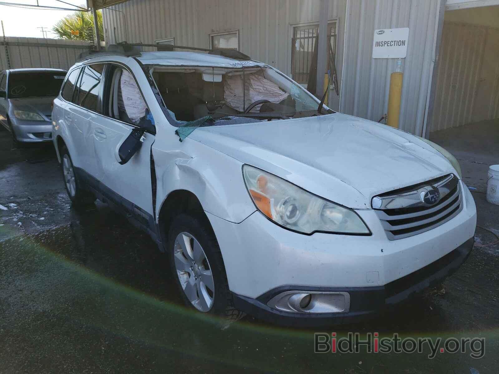 Photo 4S4BRBBC0B3310910 - SUBARU OUTBACK 2011