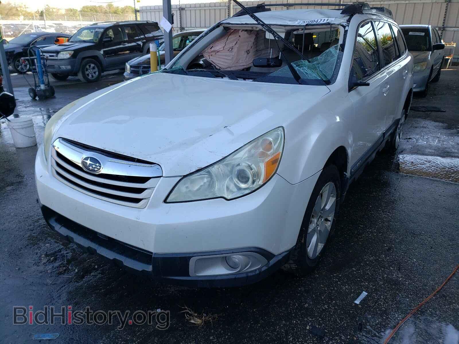 2011 SUBARU OUTBACK - VIN: 4S4BRBBC0B3310910 - Фото 2