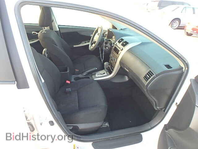 2011 TOYOTA COROLLA - VIN: 2T1BU4EE5BC618237 - Photo 5