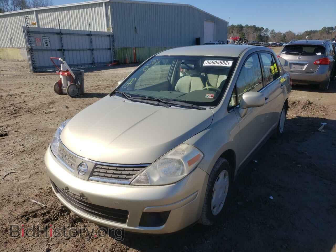 2007 NISSAN VERSA - VIN: 3N1BC11E07L441112 - Фото 2
