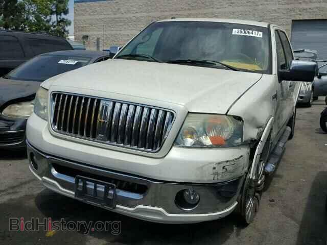 2006 LINCOLN MARK LT - VIN: 5LTPW18506FJ22735 - Фото 2