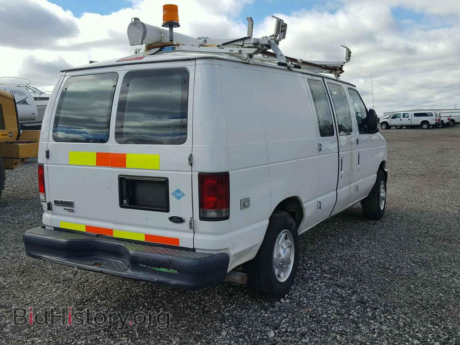 2011 FORD ECONOLINE - VIN: 1FTNE2EL9BDA10480 - Photo 4
