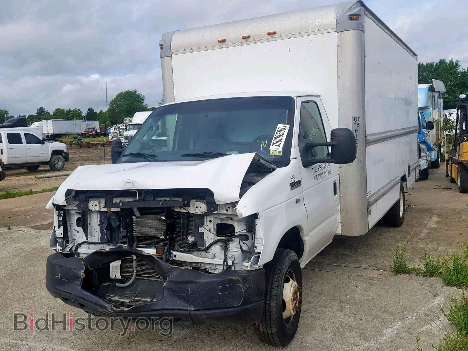 2010 FORD ECONOLINE - VIN: 1FDWE3FL9ADA33566 - Фото 2